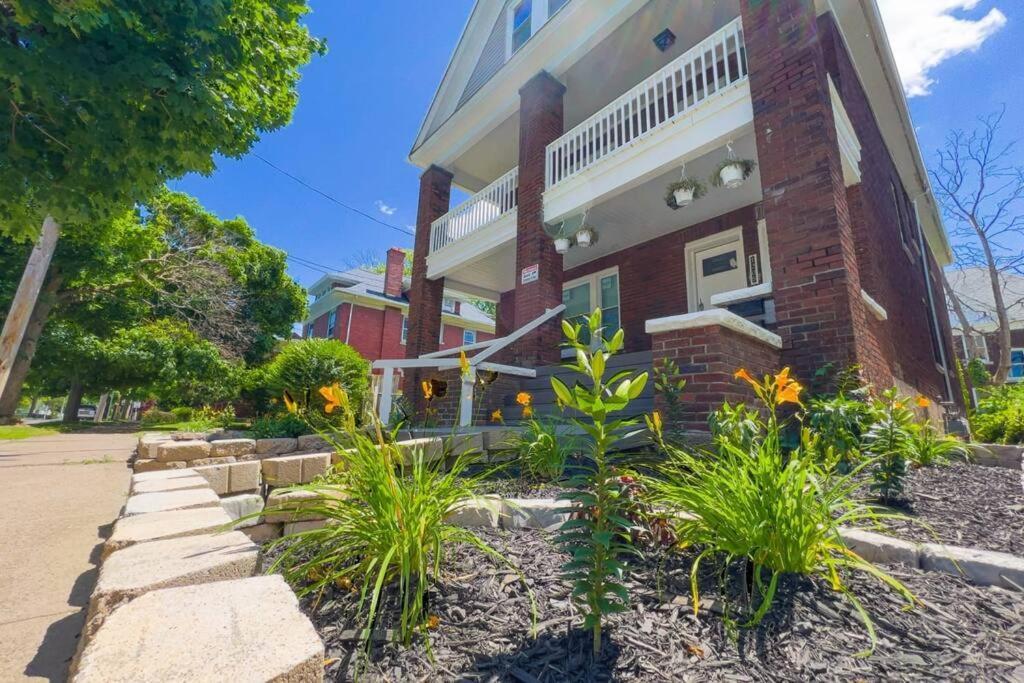 Comfortable 3Br, 1 Bath Close To The Falls Niagara Falls Kültér fotó